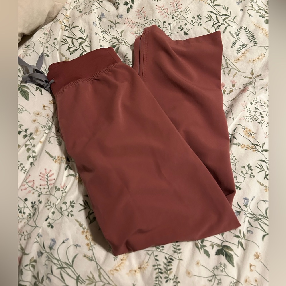 FIGS Livingston High Waisted Scrub Pants